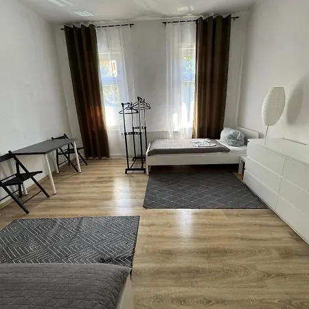Am Suedbahnhof Apartment